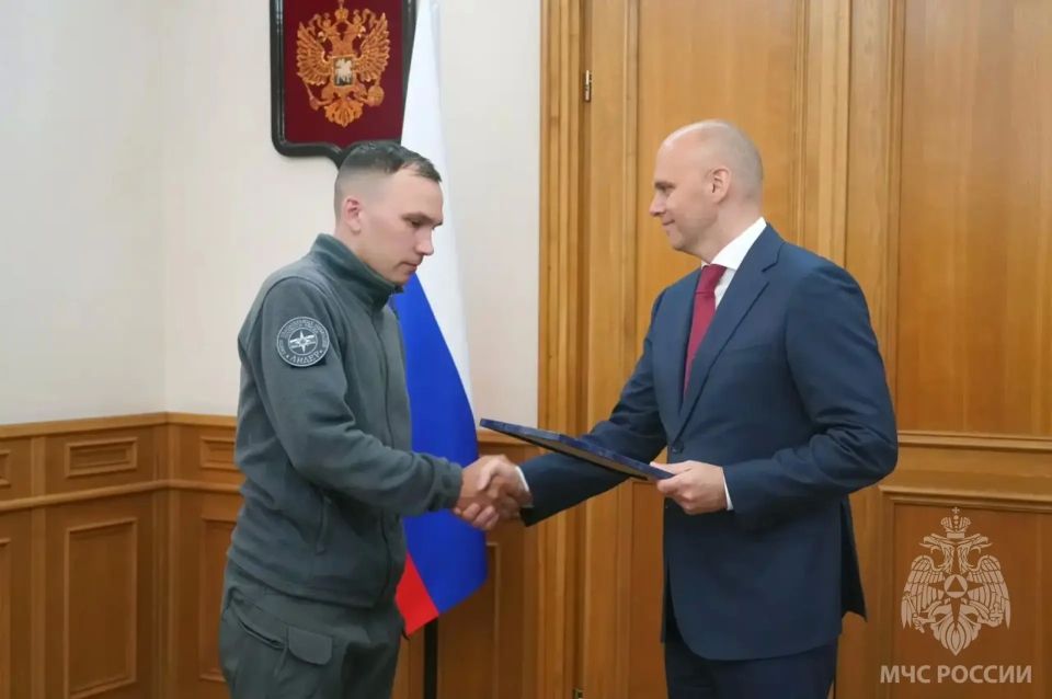 Сводный отряд МЧС России завершил очередной этап разминирования акватории Балтийского моря Сводный отряд МЧС России завершил очередной этап разминирования акватории Балтийского моря