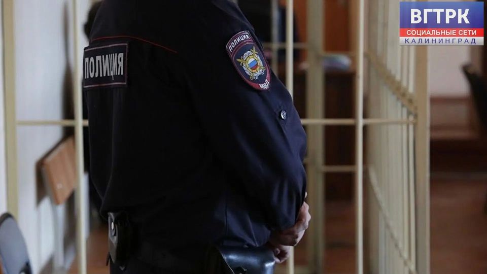 В Славском районе ссора из-за громкой музыки закончилась уголовным делом за нападение с топором