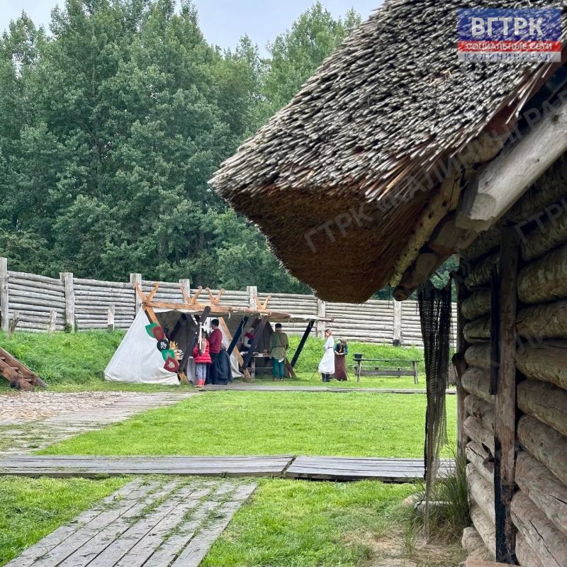 Сегодня, 20 июня, парк-музей «Ушкуй» приглашает на празднование Дня летнего солнцестояния Сегодня, 20 июня, парк-музей «Ушкуй» приглашает на празднование Дня летнего солнцестояния
