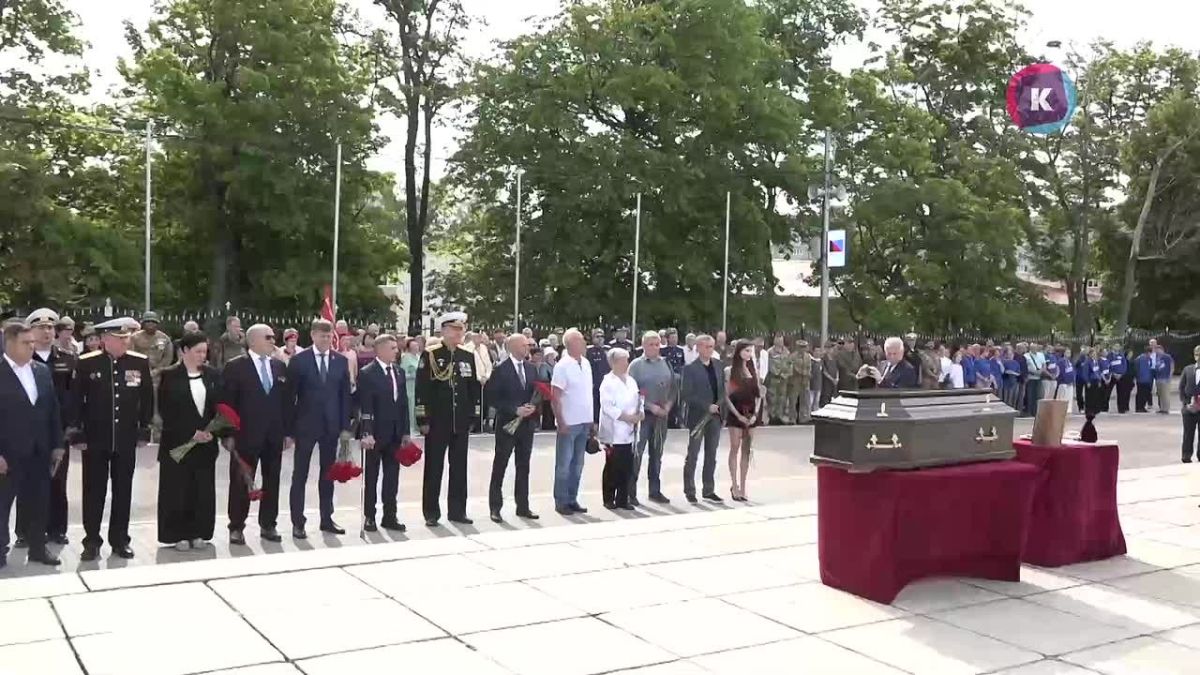 Сбитого в 1945 году лётчика похоронят под Кировом