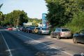 Драки, знакомства и угорь за место в очереди: что происходит на калининградских АЗС