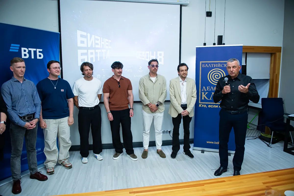 Команда Олега Пономарёва: AI-трекер для бизнеса, платформа для геймификации, агрегатор нейросетей и сервис закупок для HoReCa