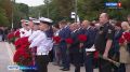 В 80-ю годовщину обретения города и региона их современного имени цветы и венки легли к основанию мемориала 1200 воинам-гвардейцам