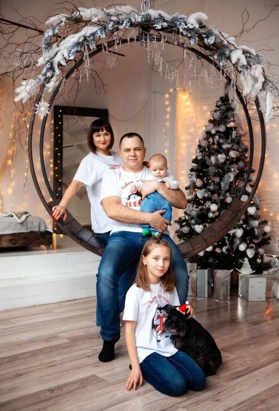 # Умница, красавица, сотрудник! # Умница, красавица, сотрудник!