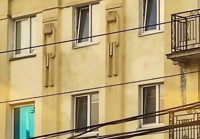 Бензиновый голод в Калининграде вывел женщину на голых