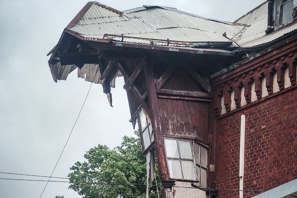 На Правой набережной в Калининграде сносят административное здание XIX века, которое входило в комплекс вальцовой мельницы Кёнигсберга На Правой набережной в Калининграде сносят административное здание XIX века, которое входило в комплекс вальцовой мельницы Кёнигсберга