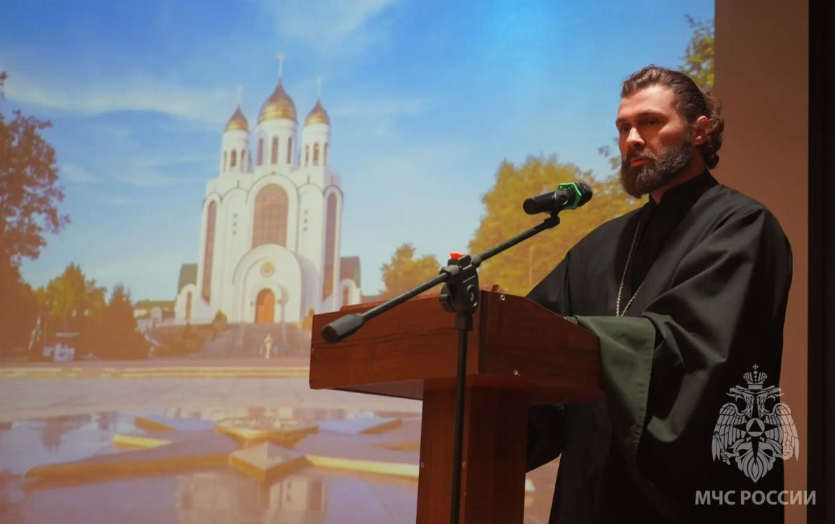 В Главном управлении МЧС России по Калининградской области прошло занятие по служебной подготовке В Главном управлении МЧС России по Калининградской области прошло занятие по служебной подготовке
