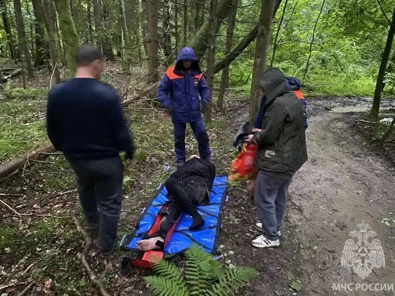 Под Калининградом мужчина сломал ногу на рыбалке