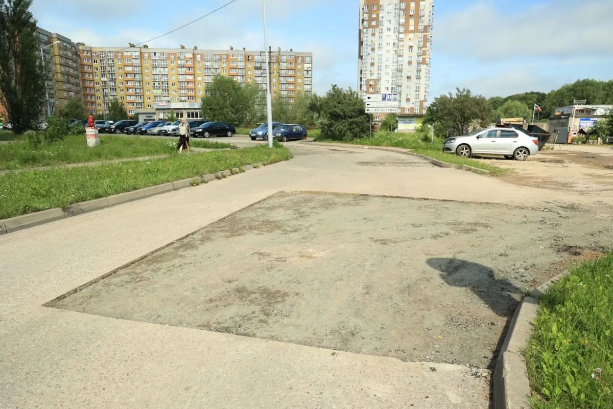 В Калининграде ремонтируют дороги сразу на нескольких улицах В Калининграде ремонтируют дороги сразу на нескольких улицах