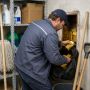 В Калининграде чистильщик бассейна нашёл тайник и украл золото на миллион