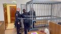 Мужчину отправили под стражу за кражу золотых изделий из квартиры в Гурьевске