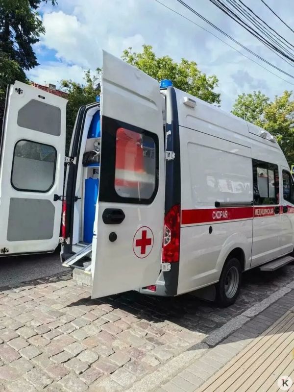 Калининградец помог бездомному с ампутированной ногой выбраться с автобусной остановки Калининградец помог бездомному с ампутированной ногой выбраться с автобусной остановки