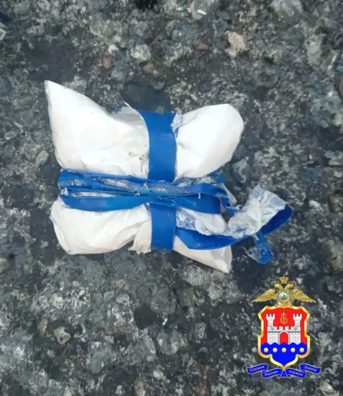 В Советске за попытку сбыта наркотиков полицейскими задержан 16-летний студент колледжа