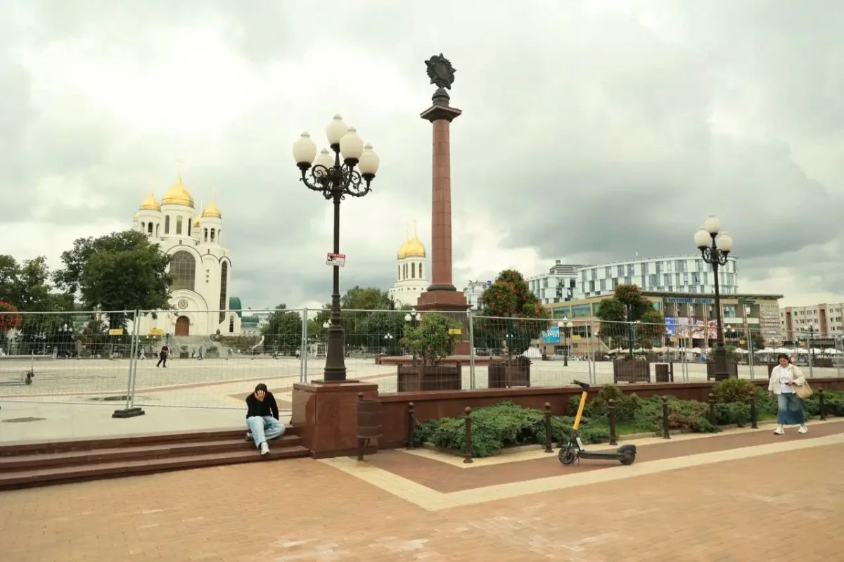 Площадь Победы в Калининграде закрыли на ремонт Площадь Победы в Калининграде закрыли на ремонт