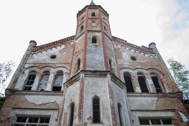 Бывшую психиатрическую больницу Алленберг в Знаменске признали выявленным памятником