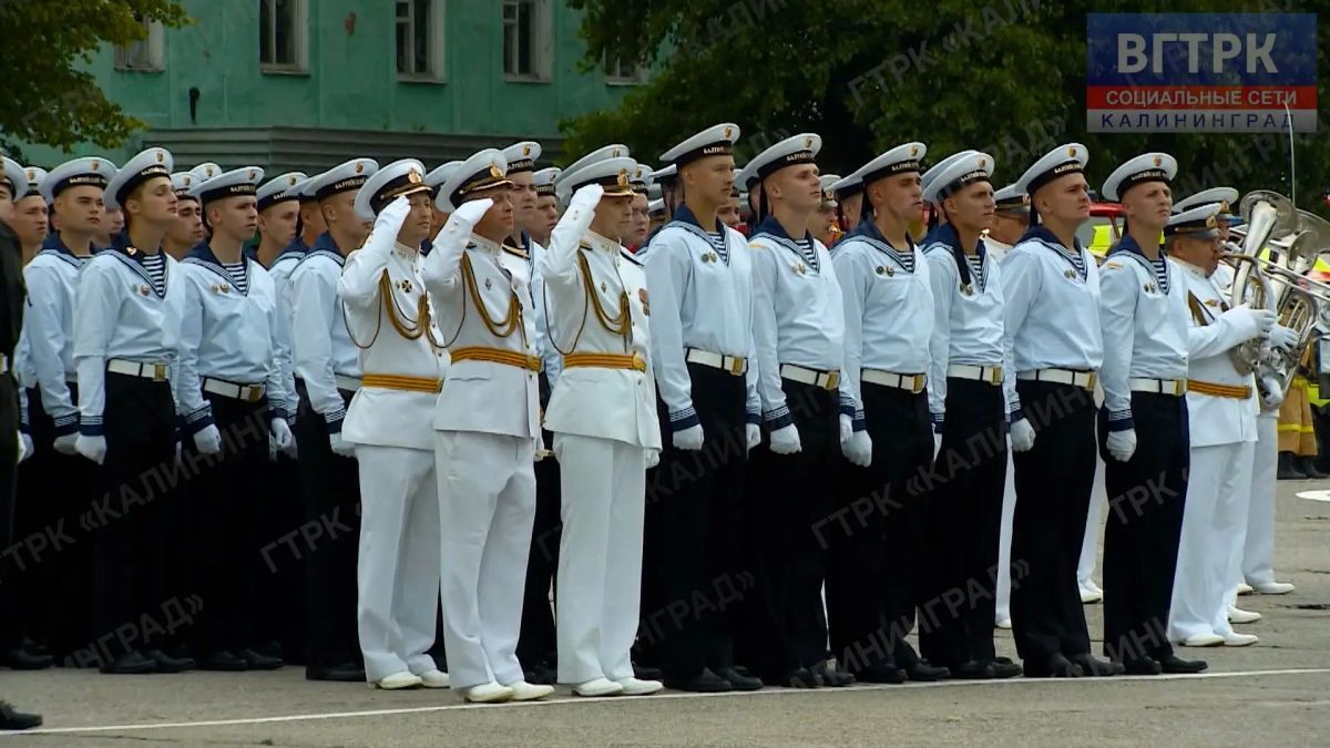В День Военно-Морского Флота самый западный форпост России чествует моряков-балтийцев, чья доблесть и профессионализм остаются несокрушимым щитом наших морских рубежей В День Военно-Морского Флота самый западный форпост России чествует моряков-балтийцев, чья доблесть и профессионализм остаются несокрушимым щитом наших морских рубежей