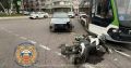 У Южного вокзала в Калининграде мотоциклист врезался в легковушку и попал в больницу