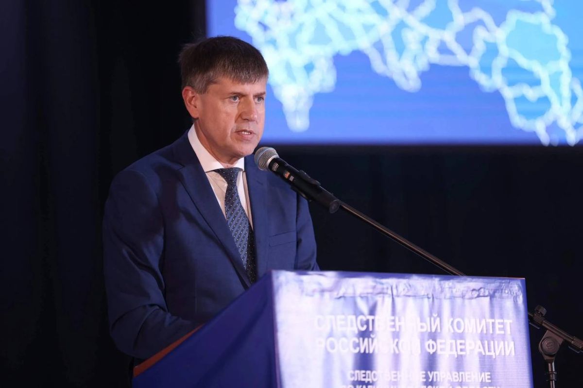 Сегодня вместе с Губернатором Алексеем Беспрозванных, заместителем полномочного представителя Президента в Северо-западном федеральном округе Сергеем Елисеевым, руководителями правоохранительных органов, коллегами из...