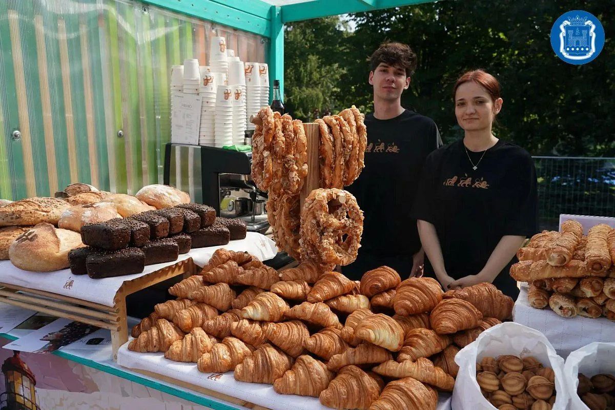 В Светлогорске стартовал Балтийский эногастрономический фестиваль «Гроздь» В Светлогорске стартовал Балтийский эногастрономический фестиваль «Гроздь»