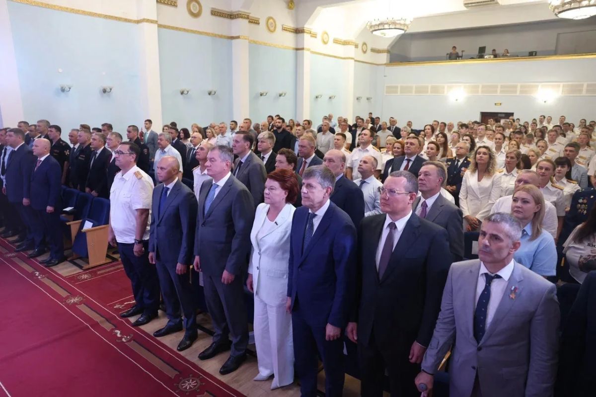 Сегодня совместно с Губернатором Калининградской области Алексеем Сергеевичем Беспрозванных приняла участие в торжественном расширенном заседании коллегии следственного управления СК России по Калининградской области Сегодня совместно с Губернатором Калининградской области Алексеем Сергеевичем Беспрозванных приняла участие в торжественном расширенном заседании коллегии следственного управления СК России по Калининградской области