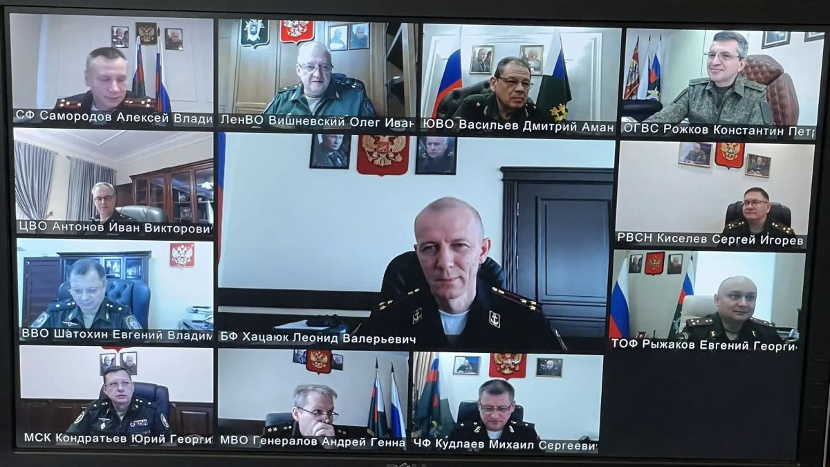 Сегодня свой день рождения отмечает руководитель военного следственного управления СК Росси по Балтийскому флоту полковник юстиции Хацаюк Леонид Валерьевич Сегодня свой день рождения отмечает руководитель военного следственного управления СК Росси по Балтийскому флоту полковник юстиции Хацаюк Леонид Валерьевич