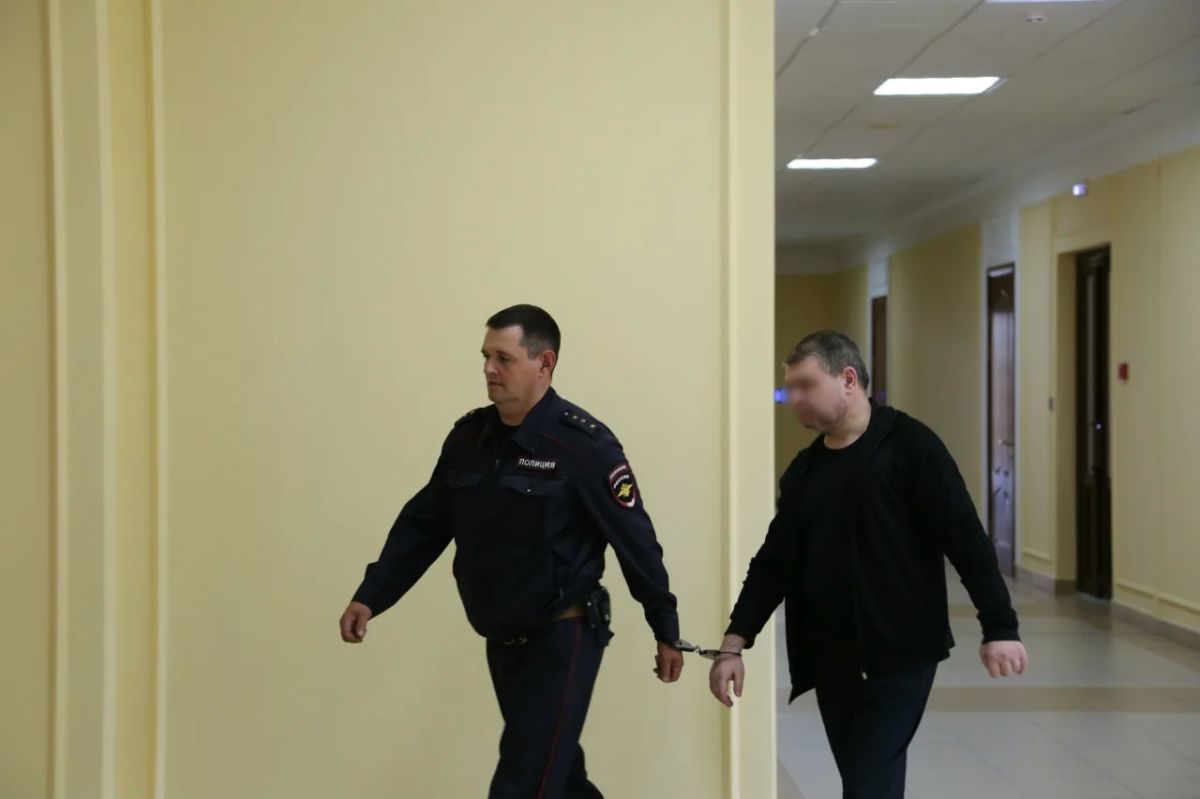 Гражданина Литвы приговорили к 13 годам и шести месяцам колонии строгого режима за шпионаж, сообщили в Калининградском областном суде