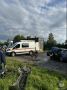 Двоих пострадавших в аварии на выезде из Калининграда пришлось вызволять спасателям