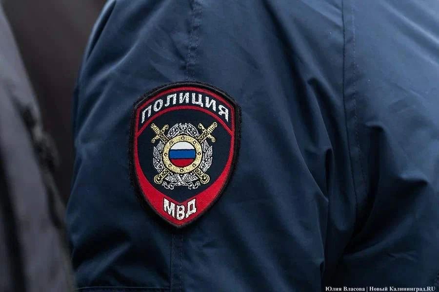 В Калининграде мужчина пытался вынести из магазина косметику на 24 тыс