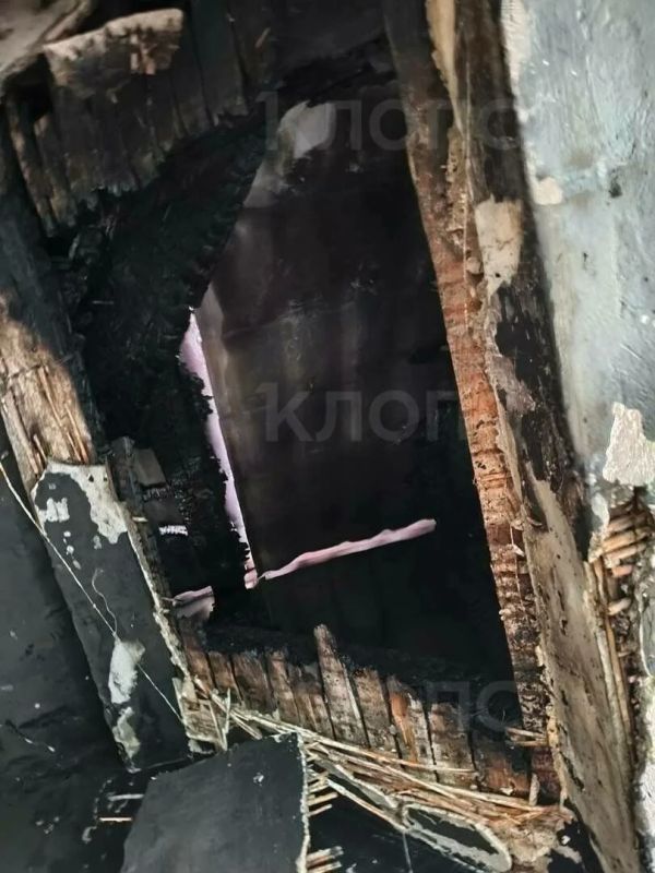«Выскочила босиком в халате»: семья, потерявшая квартиру в пожаре на улице Грибоедова, просит помощи «Выскочила босиком в халате»: семья, потерявшая квартиру в пожаре на улице Грибоедова, просит помощи