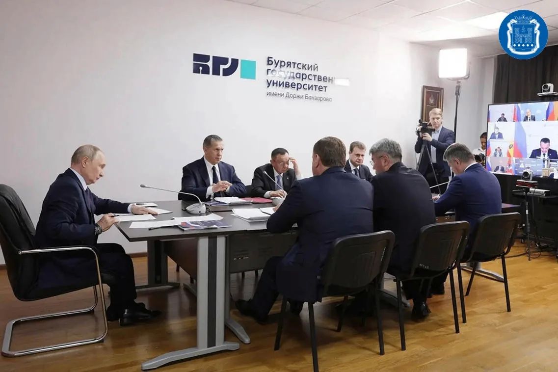 Владимир Путин провёл заседание Президиума Госсовета по развитию общественного транспорта