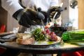 Отели и рестораны Калининградской области начали активнее нанимать индийцев и ливанцев