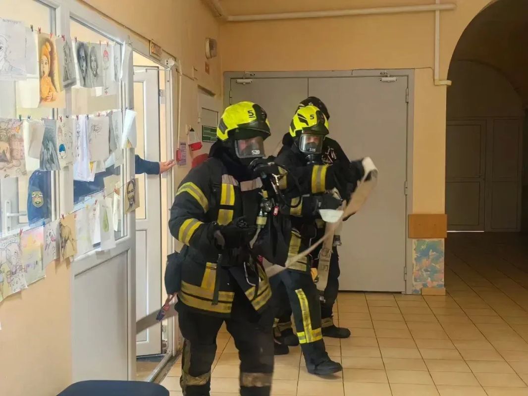 Тактикоспециальное учение в Детской областной больнице: готовность к любым вызовам Тактикоспециальное учение в Детской областной больнице: готовность к любым вызовам