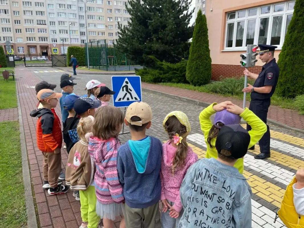 ЛАБОРАТОРИЯ БЕЗОПАСНОСТИ В МАДОУ ДЕТСКИЙ САД 132 ГОРОДА КАЛИНИНГРАДА ЛАБОРАТОРИЯ БЕЗОПАСНОСТИ В МАДОУ ДЕТСКИЙ САД 132 ГОРОДА КАЛИНИНГРАДА