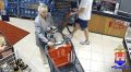 Калининградские полицейские разыскивают женщину, расплатившуюся чужой банковской картой