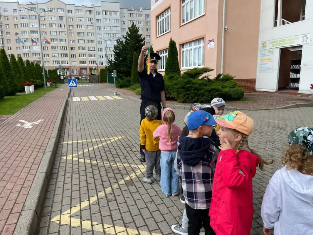 ЛАБОРАТОРИЯ БЕЗОПАСНОСТИ В МАДОУ ДЕТСКИЙ САД 132 ГОРОДА КАЛИНИНГРАДА ЛАБОРАТОРИЯ БЕЗОПАСНОСТИ В МАДОУ ДЕТСКИЙ САД 132 ГОРОДА КАЛИНИНГРАДА