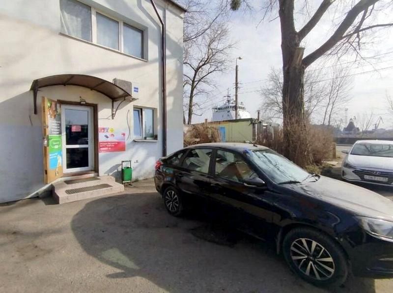 В Калининграде закрыли магазин с опасными продуктами