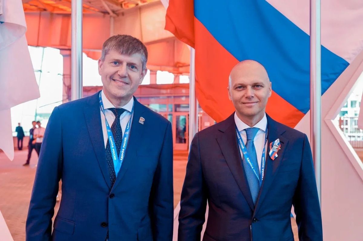 Алексей Беспрозванных: На съезде партии Президент высоко оценил проделанную работу – и в первую очередь Народную программу, с которой Единая Россия идёт на выборы Алексей Беспрозванных: На съезде партии Президент высоко оценил проделанную работу – и в первую очередь Народную программу, с которой Единая Россия идёт на выборы