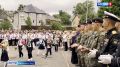 Праздничные линейки сегодня с утра проходят по всей стране