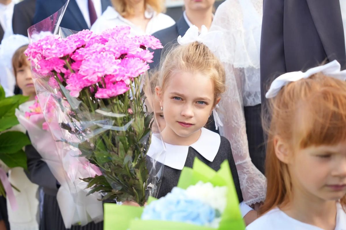 Дзынь-дзынь! Именно так мы каждый год встречаем 1 сентября Дзынь-дзынь! Именно так мы каждый год встречаем 1 сентября