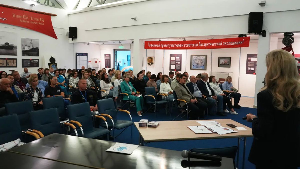 ИНФОРМУИК.14-й день. Председатель облизбиркома Инесса Винярская в рамках ИнформУИК встретилась со знаковыми для страны и региона трудовыми коллективами Встречи состоялись в Музее Мирового океана и на предприятии Объединенной... ИНФОРМУИК.14-й день. Председатель облизбиркома Инесса Винярская в рамках ИнформУИК встретилась со знаковыми для страны и региона трудовыми коллективами Встречи состоялись в Музее Мирового океана и на предприятии Объединенной...