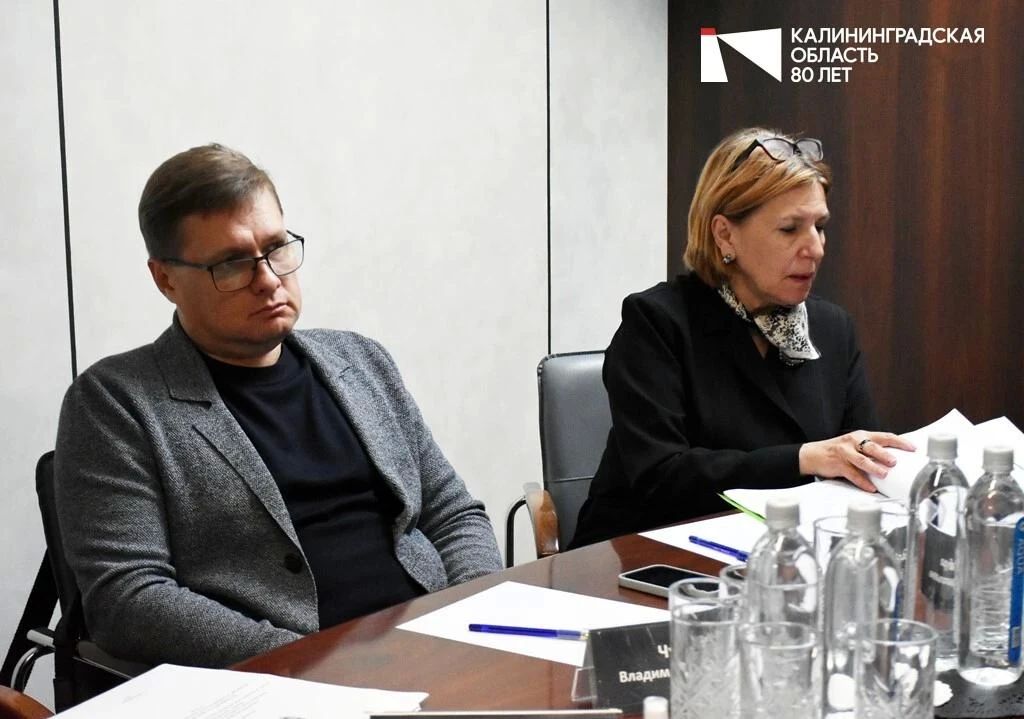 Представители ветеринарного и санитарно-эпидемиологического надзора Калининградской области провели встречу с продавцами фермерского мяса на Центральном рынке Представители ветеринарного и санитарно-эпидемиологического надзора Калининградской области провели встречу с продавцами фермерского мяса на Центральном рынке