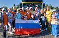 Ветераны показали мини-спектакль о приезде первых переселенцев в Калининград с частушками и гармошкой, а кулинары возвели символ 80-летия региона – маяк, состоящий из бутербродов с начинкой из селёдки