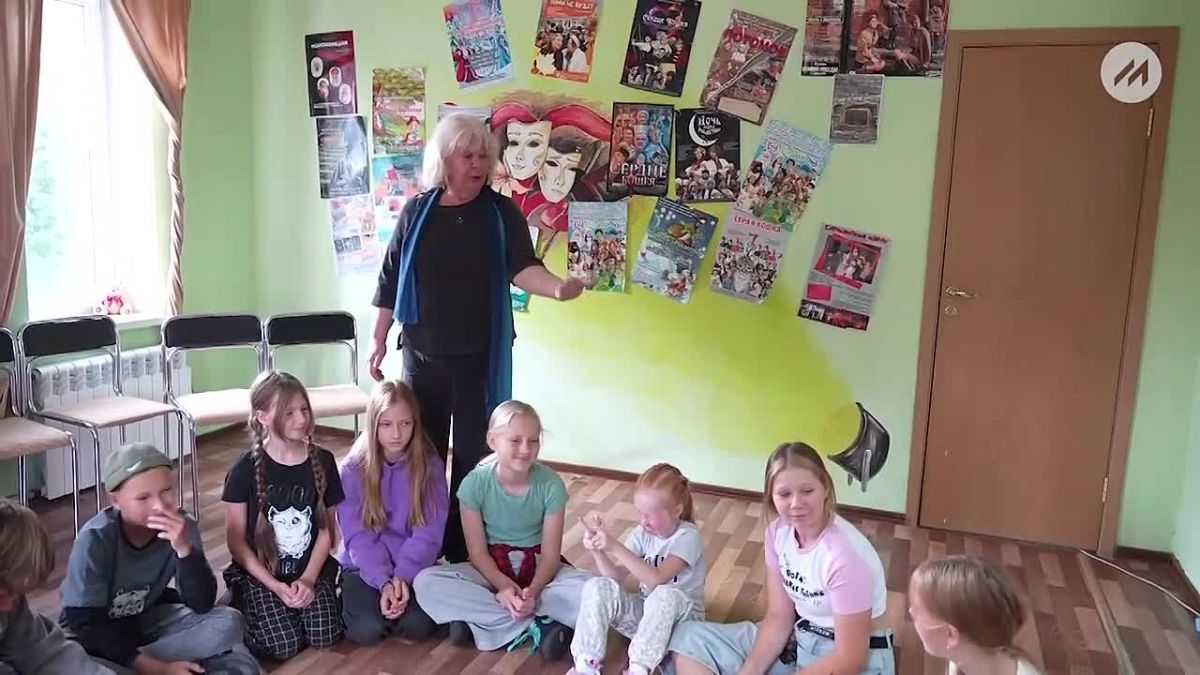 Родители героини нашего 20-го выпуска «Люди и судьбы», выжившие в сожжённой брянской деревне и приехавшие на руины Восточной Пруссии, начали новую жизнь в нашей области