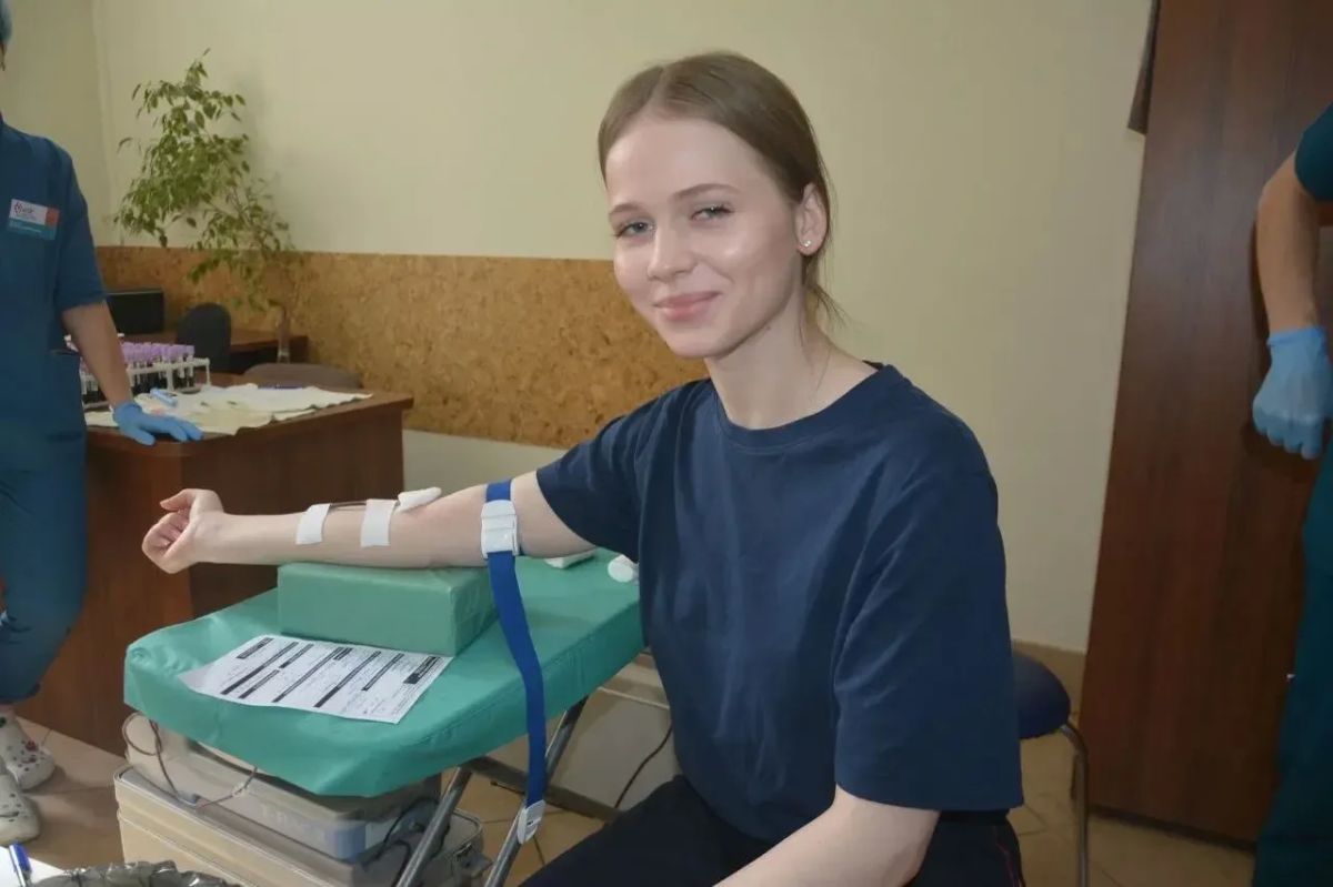 На страже порядка и человеческих жизней: калининградские полицейские сдали более 21 литра крови На страже порядка и человеческих жизней: калининградские полицейские сдали более 21 литра крови