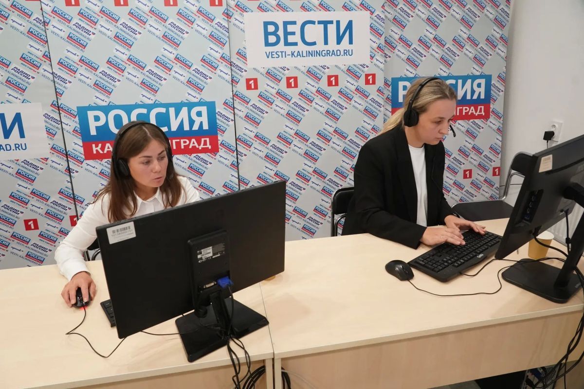 Алексей Беспрозванных: Спасибо всем за эту прямую линию! Жителям – за вопросы и активность, команде ГТРК – за профессиональную подготовку к эфиру Алексей Беспрозванных: Спасибо всем за эту прямую линию! Жителям – за вопросы и активность, команде ГТРК – за профессиональную подготовку к эфиру