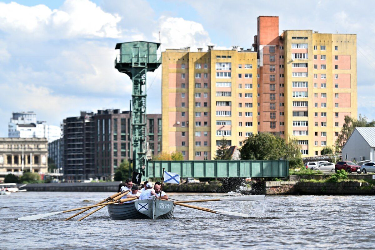 С морем брызг и парусами: как у Музея Мирового океана прошла «Водная ассамблея» С морем брызг и парусами: как у Музея Мирового океана прошла «Водная ассамблея»