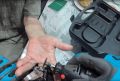 Спасатели помогли калининградцу, у которого застрял палец в сковороде