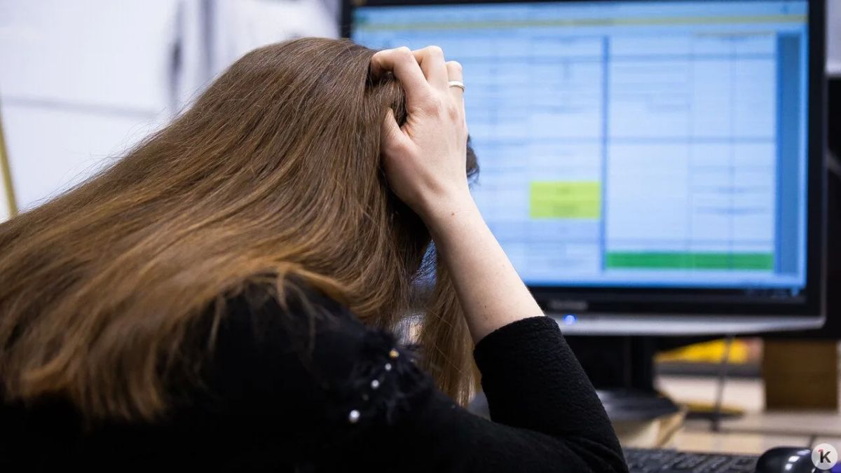 Калининградских чиновников обучат общению с гражданами в соцсетях и управлению гневом