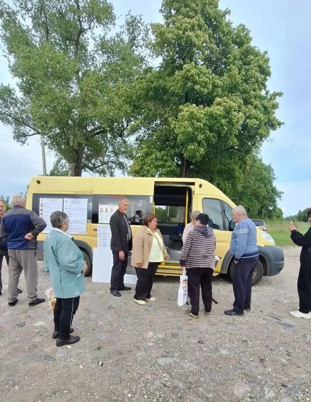 В удаленных населенных пунктах Славского округа избиратели активно голосуют В удаленных населенных пунктах Славского округа избиратели активно голосуют
