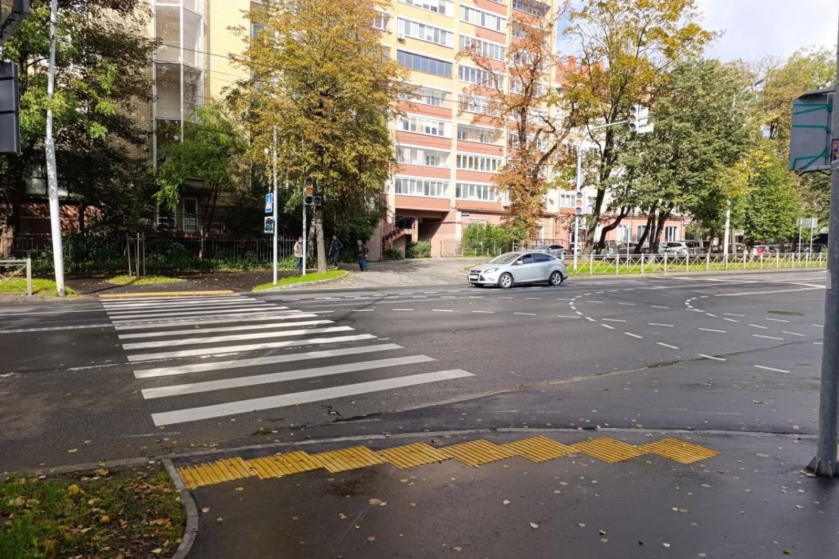 В Калининграде завершили реконструкцию перекрёстка Невского — Дадаева В Калининграде завершили реконструкцию перекрёстка Невского — Дадаева